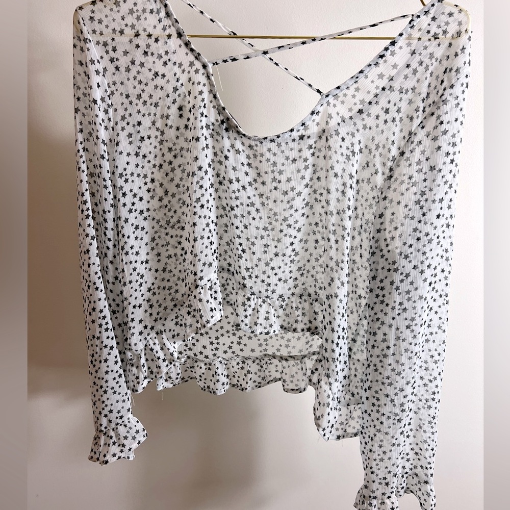 Black and white start blouse